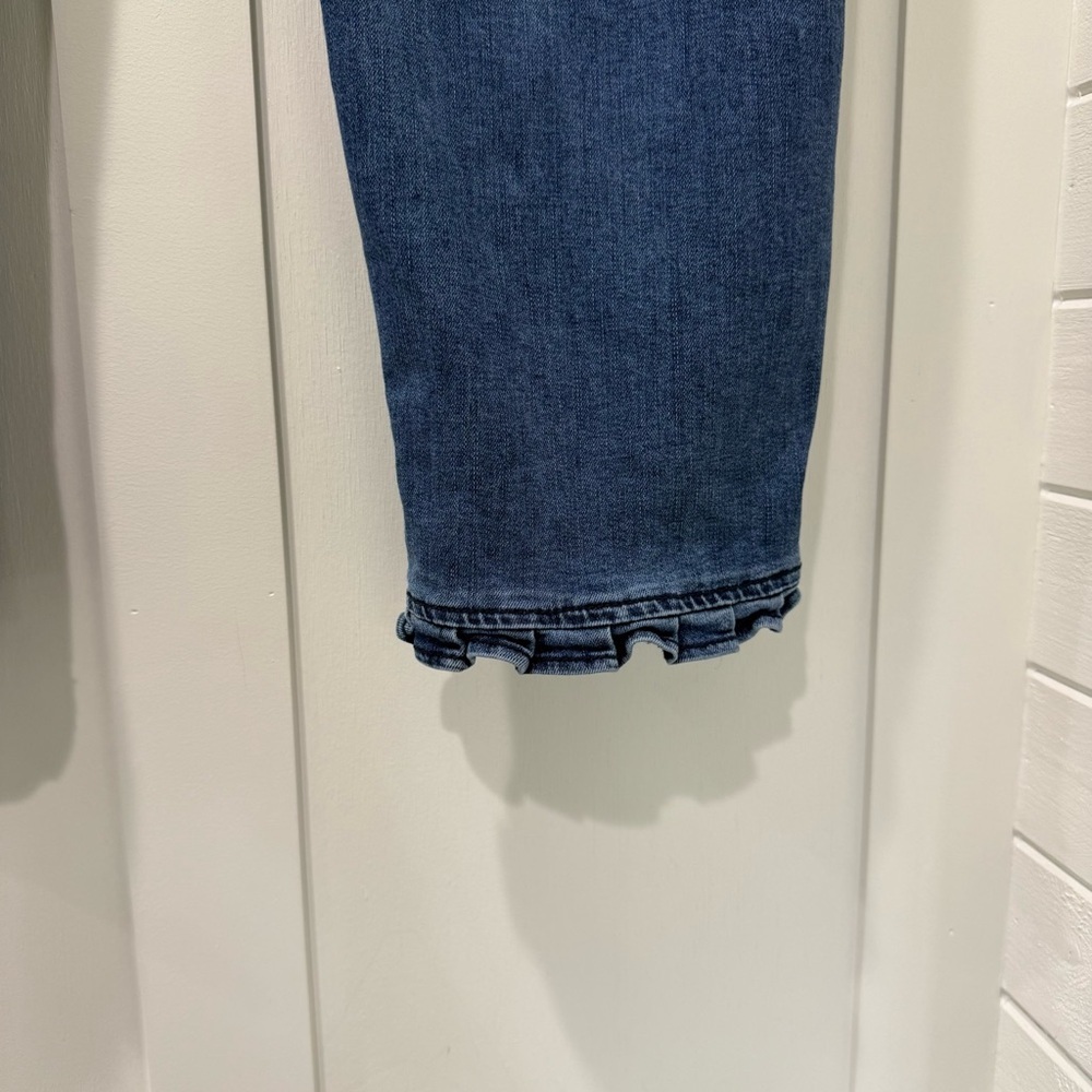 Soft Surroundings Women’s Arabella Crop Ruffle Hem Rhinestone Jeans - Picture 4 of 7